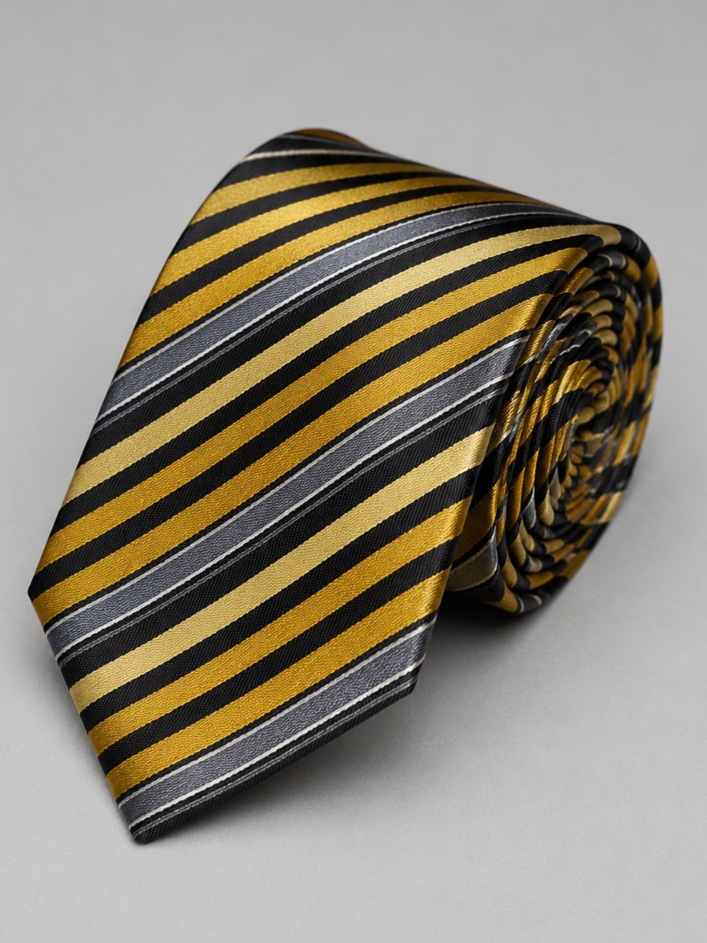 Geoffrey Beene Mens Silk Tie Luxe Old Money Quiet Luxury Preppy Formal